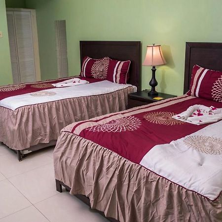 Donway, A Jamaican Style Village Teluk Montego Bagian luar foto