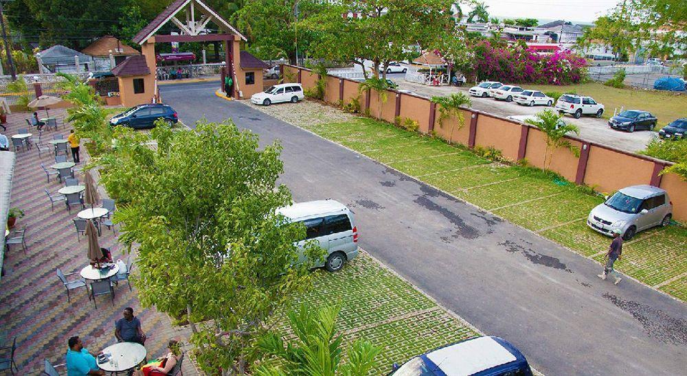 Donway, A Jamaican Style Village Teluk Montego Bagian luar foto