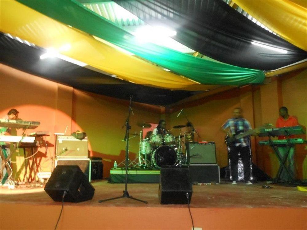 Donway, A Jamaican Style Village Teluk Montego Bagian luar foto