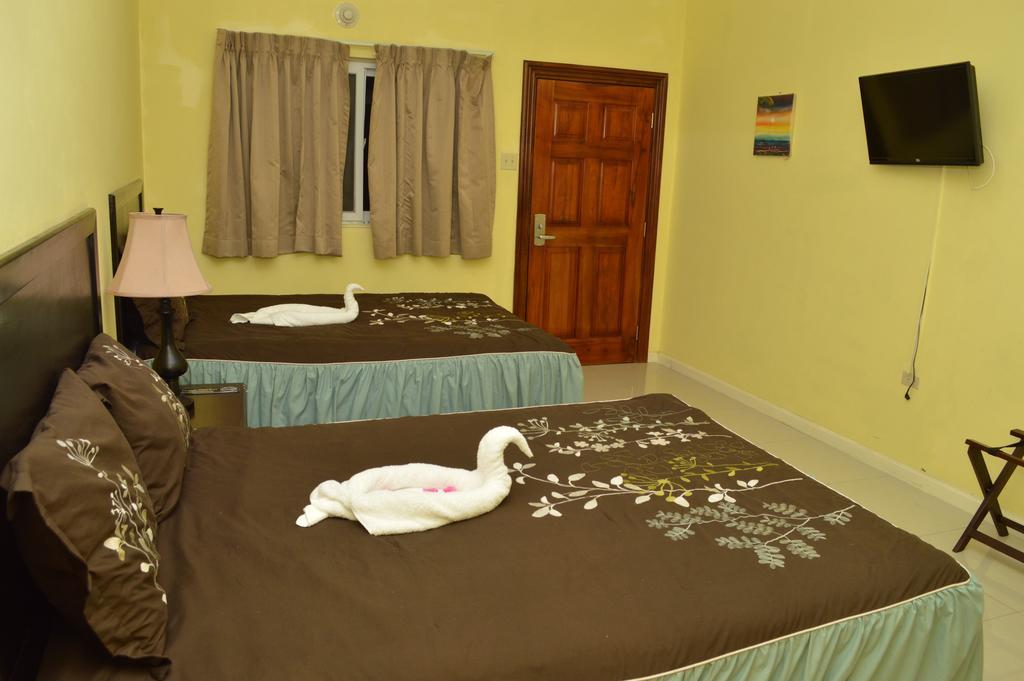 Donway, A Jamaican Style Village Teluk Montego Ruang foto