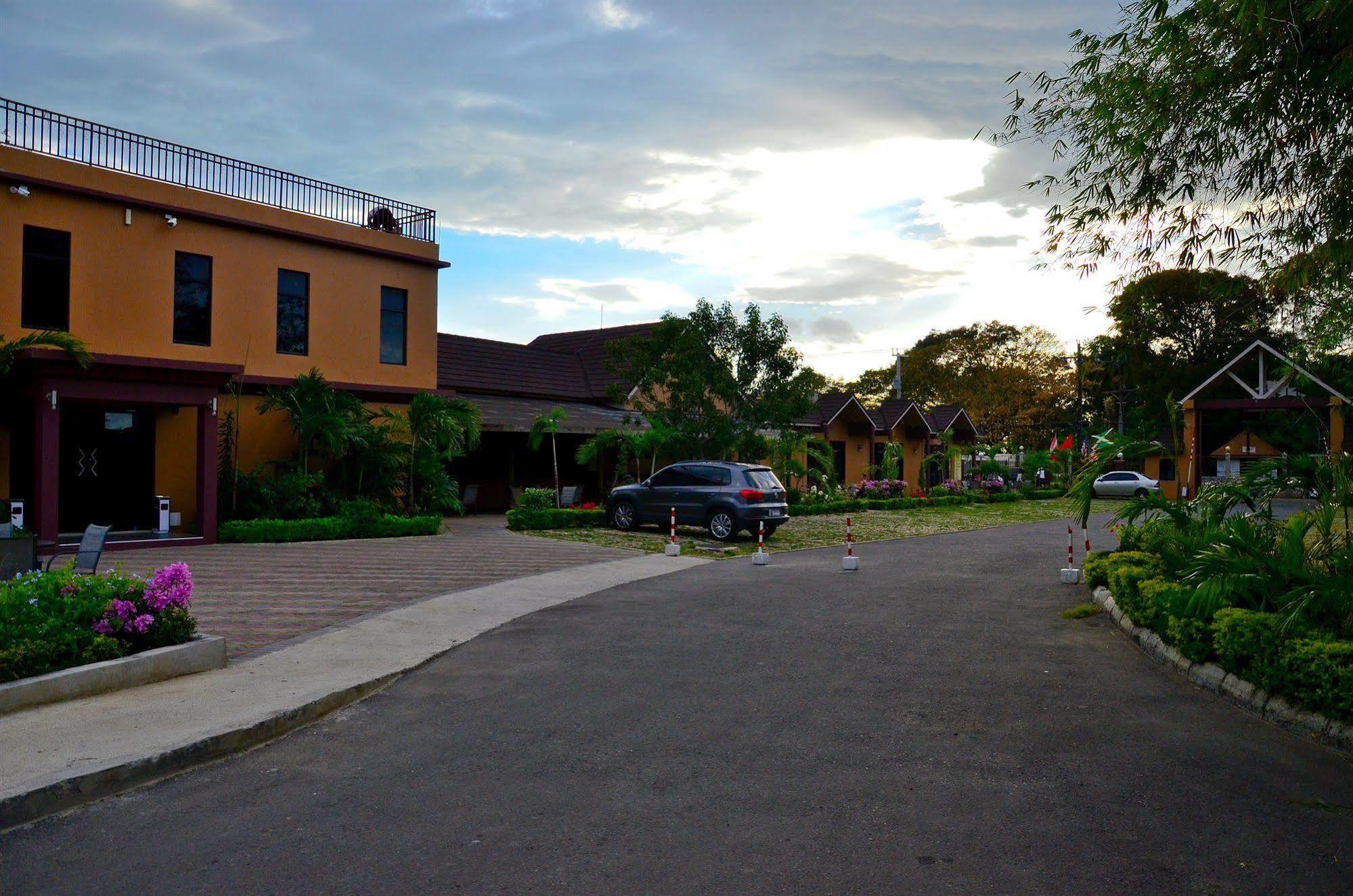 Donway, A Jamaican Style Village Teluk Montego Bagian luar foto