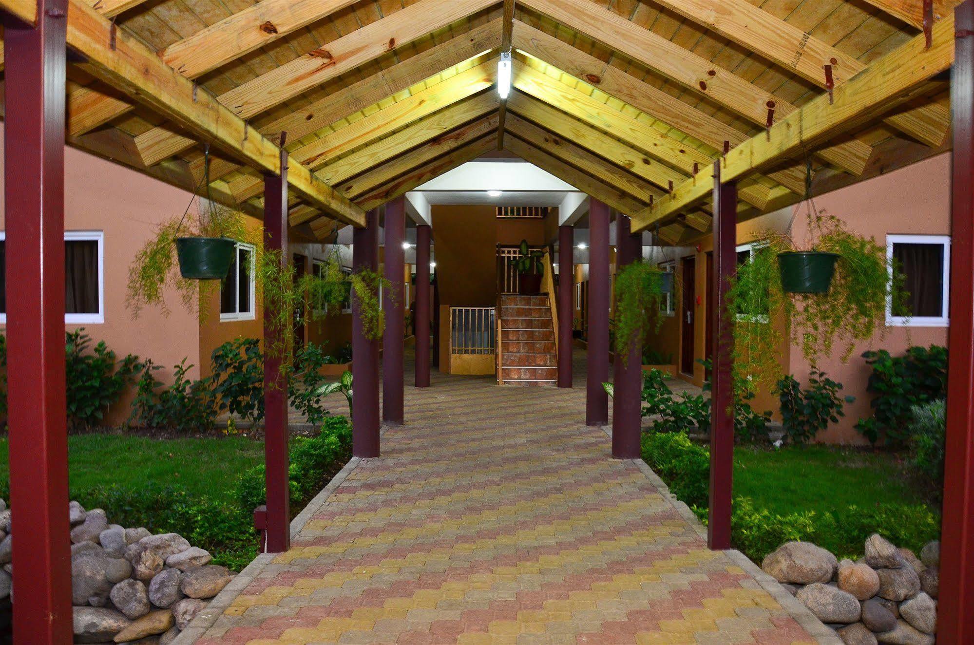 Donway, A Jamaican Style Village Teluk Montego Bagian luar foto